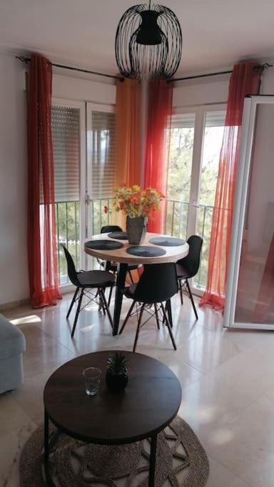 Views, Family & Private Parking In Alto Albayzin Apartment Granada Ngoại thất bức ảnh
